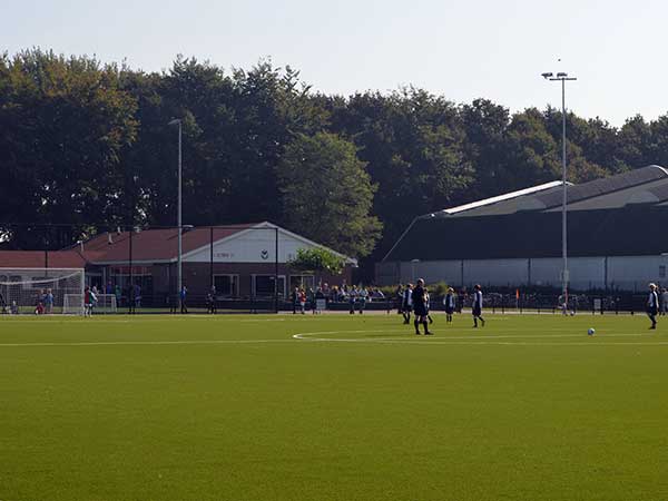 kunstgras kantine kleedkamer